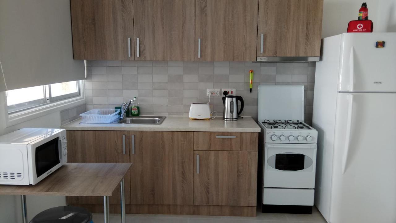 Lca4 Flat For You Apartment Larnaka Exterior foto